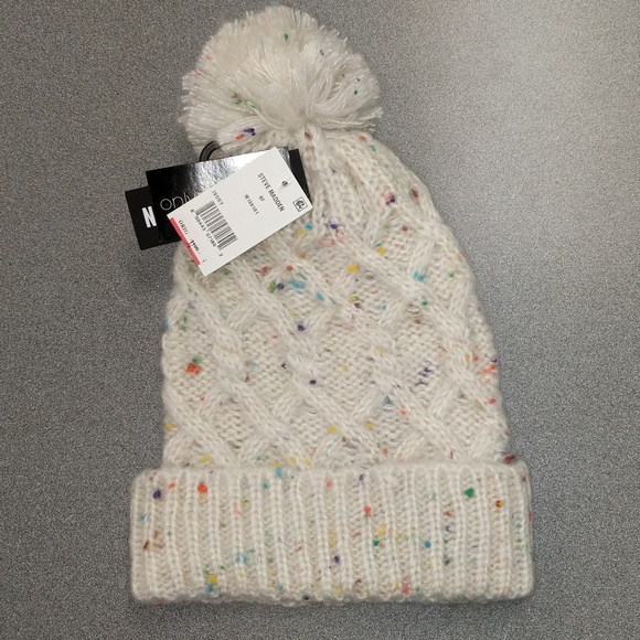 STEVE MADDEN Speckled Cable Beanie - Picture 5 of 5